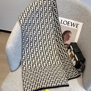 Scarf 650
