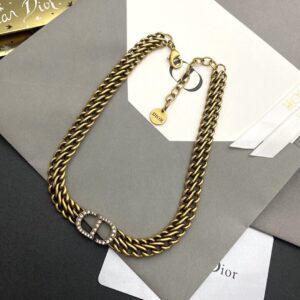Jewellery 3240